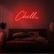 Neon letters met tekst "Chill" in kleur rood